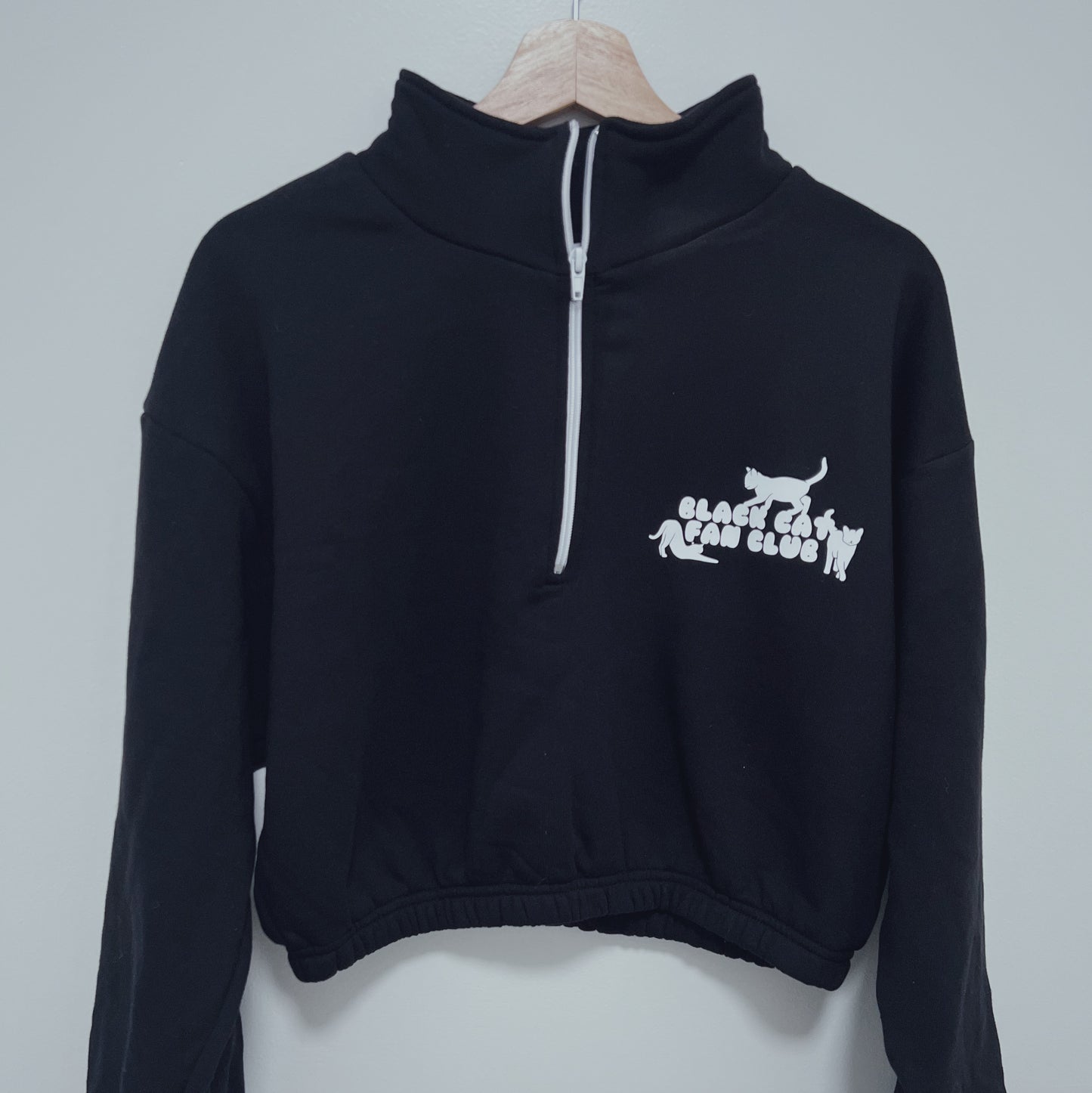Black Cat Fan Club Crop Sweatshirt with Zipper, Halloween Shirt, Halloween Costume, Cat lover sweatshirt, crop top
