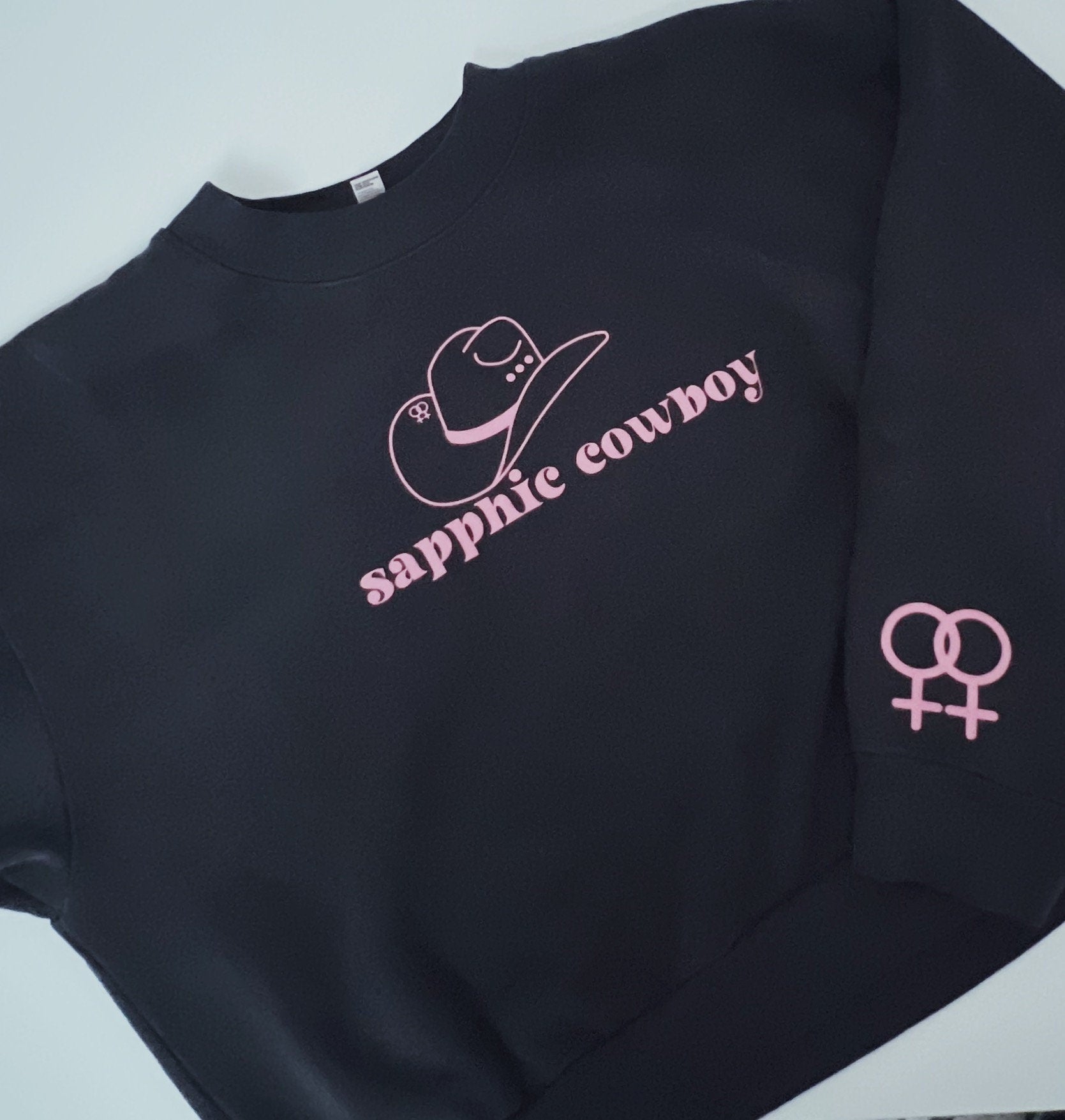 PRIDE 2022 Sapphic Cowboy Soft Black Crop Sweatshirt pink logo, soft  material, rustic style, WLW, LGBT, Genderless, Lesbian, Queer nonbinary